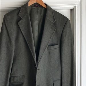 Men’s Brooks Brothers green herringbone blazer